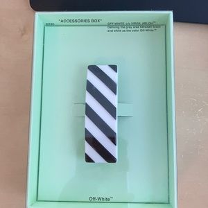 Black & White Diagonal Off-White Hair Clip ❤️